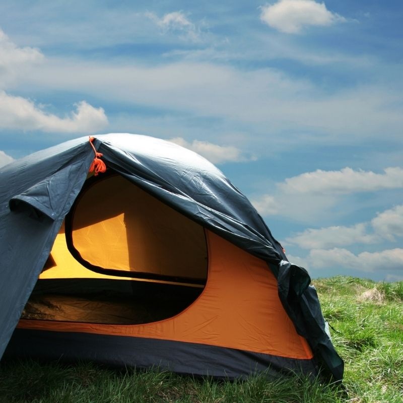 šatori kampiranje